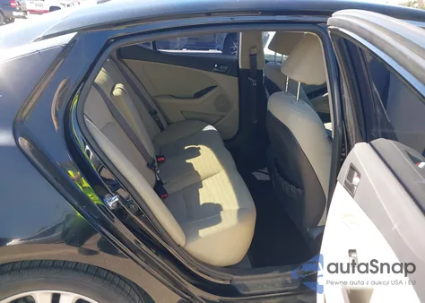 2012 Kia Optima Lx z USA, uszkodzony, nr VIN 5XXGM4A71CG048132